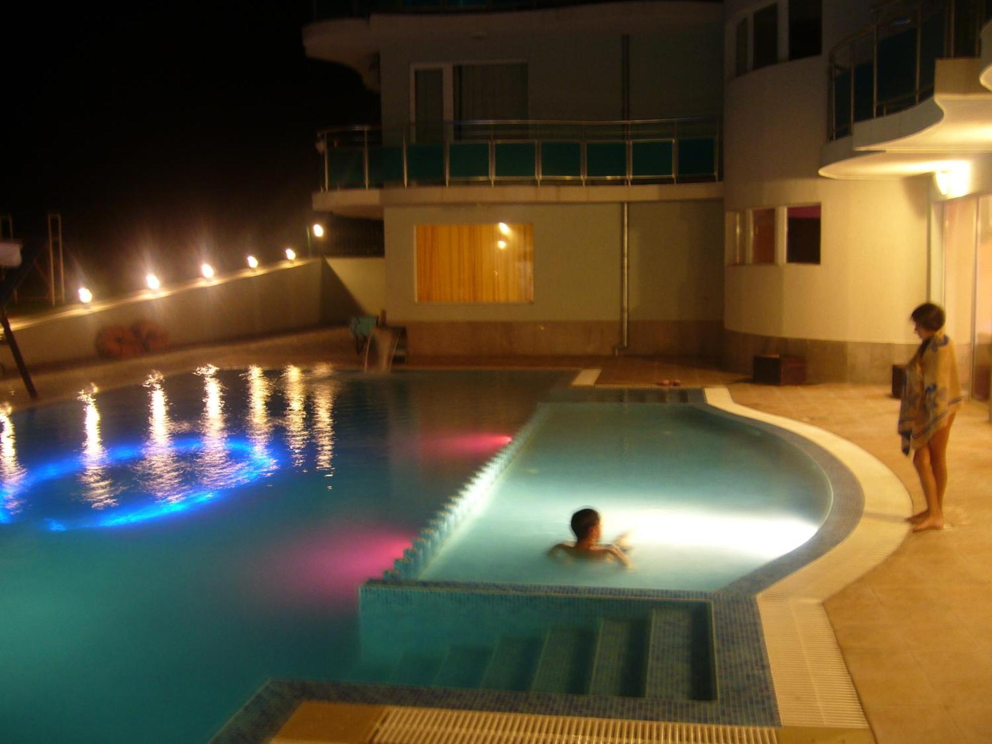 לוזנטס Hotel Sunset Beach מראה חיצוני תמונה