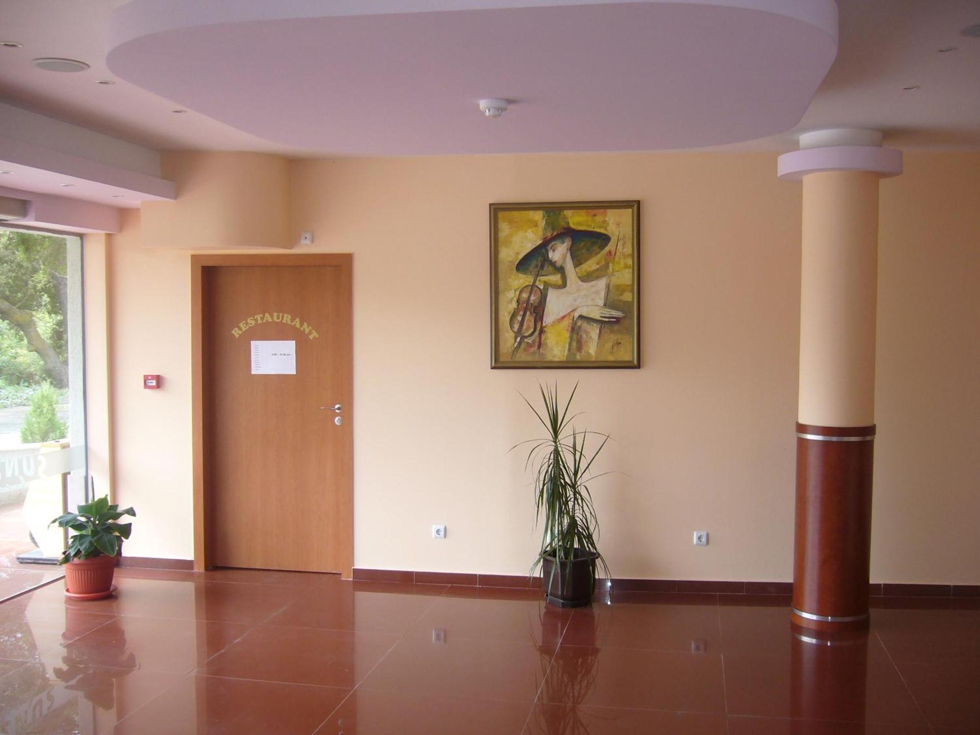 לוזנטס Hotel Sunset Beach מראה חיצוני תמונה
