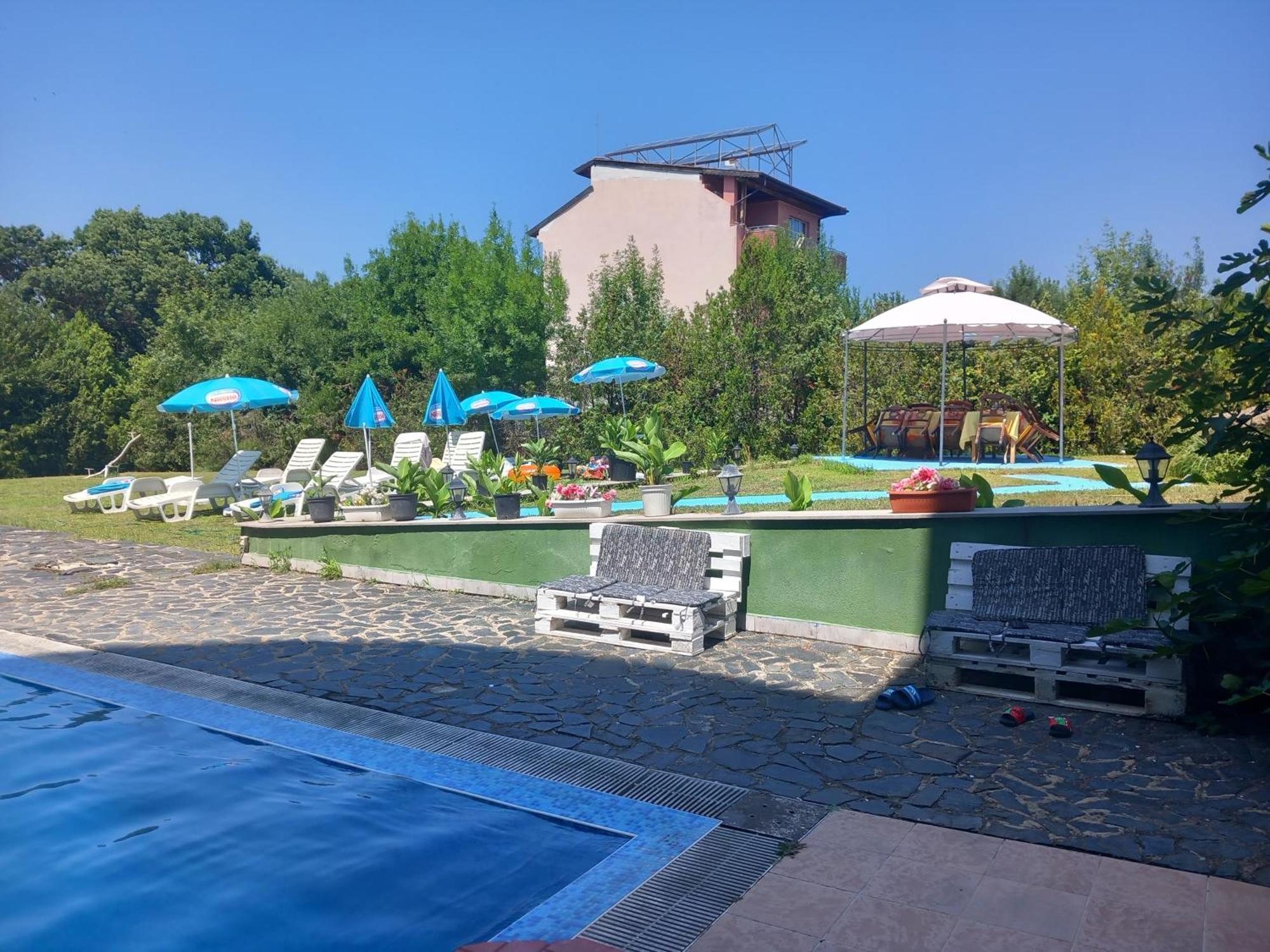 לוזנטס Hotel Sunset Beach מראה חיצוני תמונה