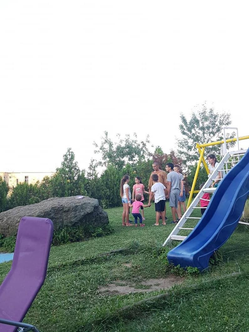 לוזנטס Hotel Sunset Beach מראה חיצוני תמונה